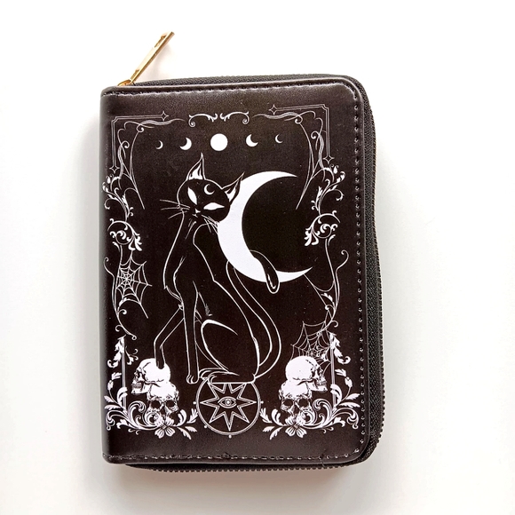 Source Unknown Handbags - Cat and Moon Themed Zip Around Wallet, Black and White